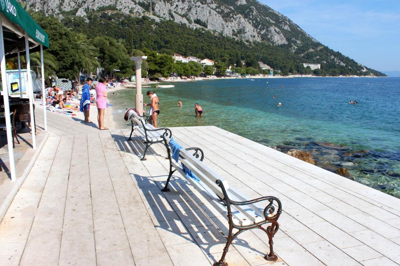 גראדאץ Apartments And Rooms With Parking Space Gradac, Makarska - 6819 מראה חיצוני תמונה